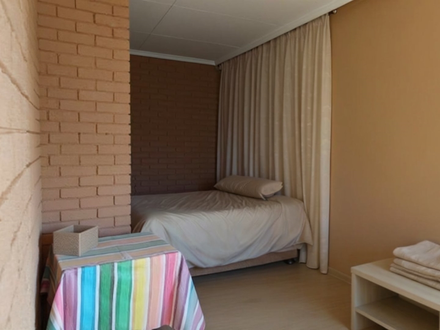 1 Bedroom Property for Sale in Ferreira Free State